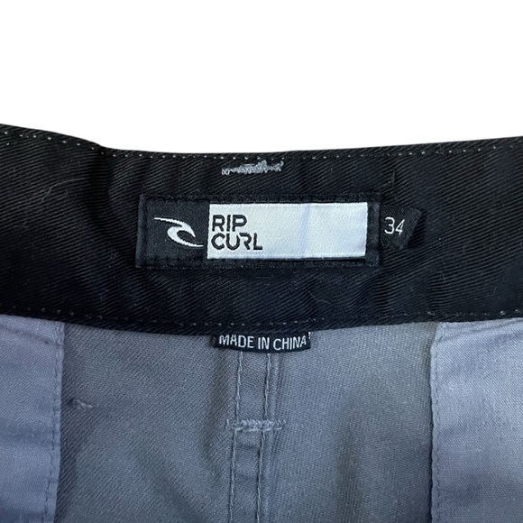 Rip Curl Gray Flat Front Sporty Shorts Timeless Style 3 Back Pockets 2 Front - Picture 5 of 5